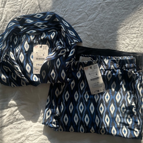 Zara Geometric Patterned Set - Picture 4 of 6